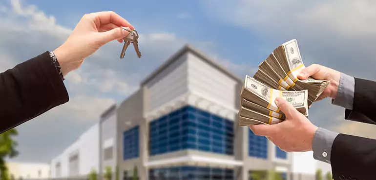 The Real Cost of Waiting for Traditional Buyers in Des Moines, IA